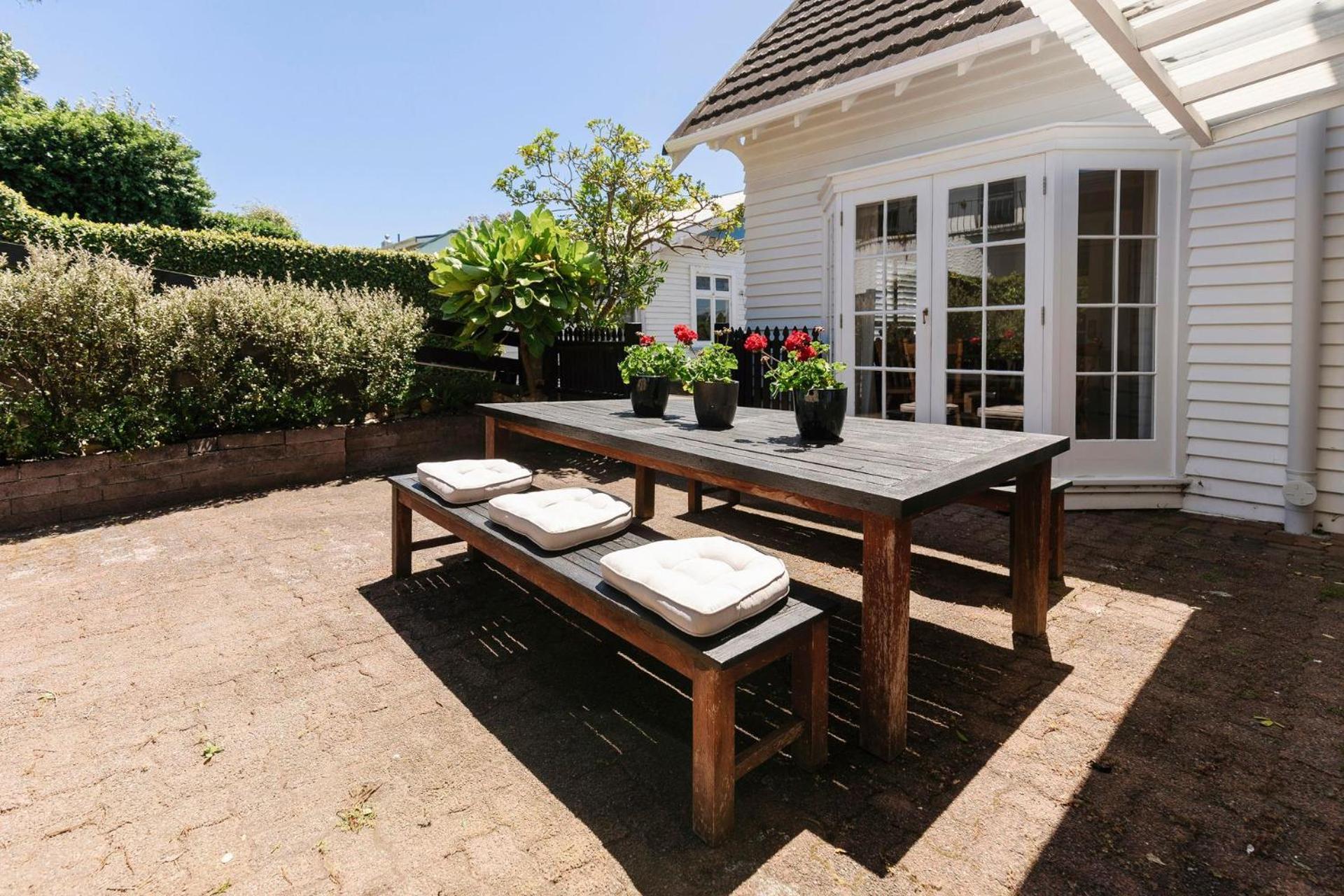 Fox Manor - High-End Quality Villa New Plymouth Exterior photo